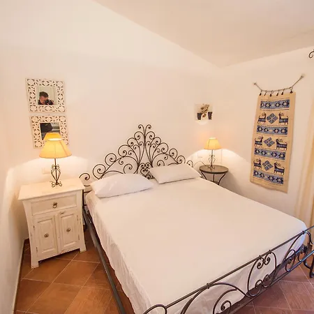 Il Maestrale Porto Pollo *