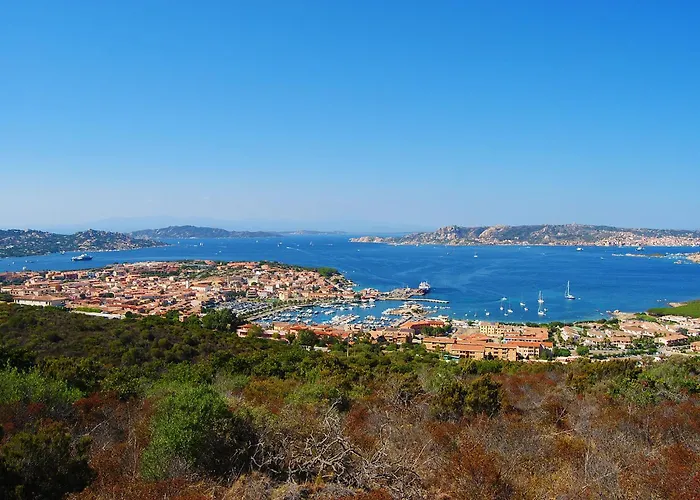 Il Maestrale Porto Pollo Tatil Evi Palau